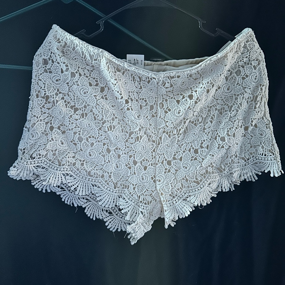 Wet Seal Cream Lace Shorts